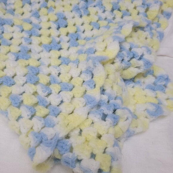 Baby Receiving Blanket Hand Crocheted 30" x 30" blue yellow white no flaws SOFT - Picture 2 of 6